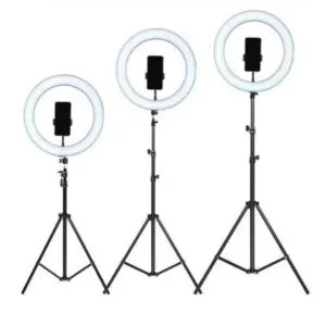 Штатив складной для LED лампы 0,66-2 м / Стойка-тренога для кольцевой лампы и студийного света