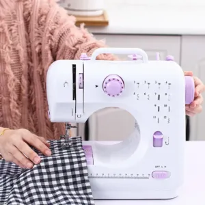Мини швейная машинка FHSM 505, с педалью / Многофункциональная швейная машинка для дома