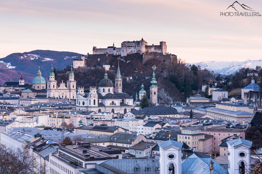 Der Blick über Salzburg mit der Festung Hohensalzburg