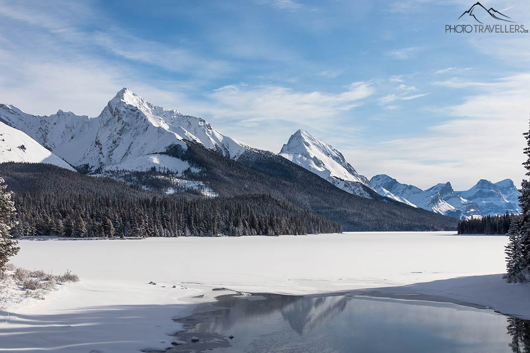 Der Maligne Lake im Jasper Nationalpark in Kanada