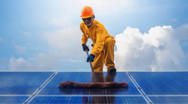 zonnepanelen reinigen schoonmakersdirect.nl zonnepanelen schoonmaken