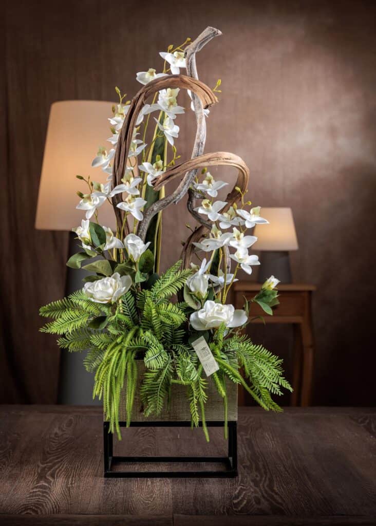Composizioni fiori finti per arredamento di Design e particolari