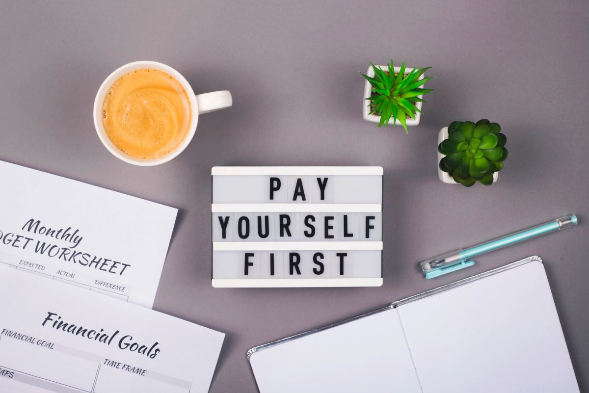 how to be frugal saving money