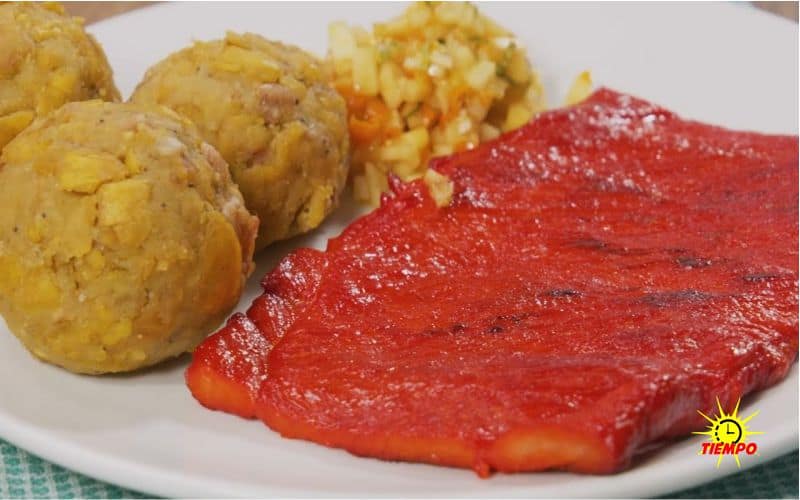 tacacho_con_cecina_gastronomia_selva