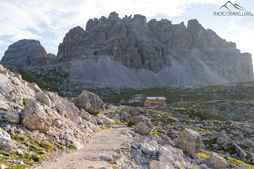 Blick auf die Lavaredohütte