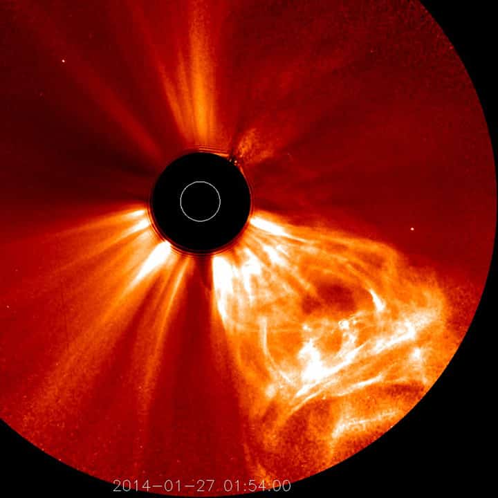 Video der Stereo-Sonde zeigt Sonnenstürme und Kometen 1 Video der Stereo-Sonde zeigt Sonnenstürme und Kometen 1