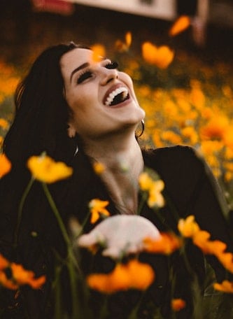 Speak with charisma course, confidence in public speaking, speak with authority