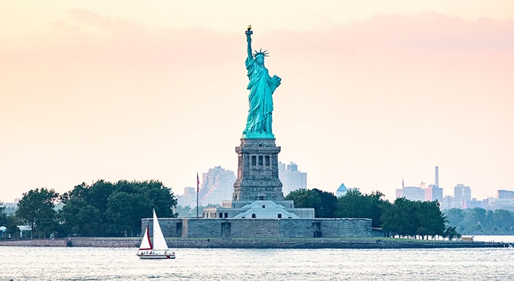 USA-Reisen: Ab November geht es los (Foto: Dimitry Anikin via unsplash)