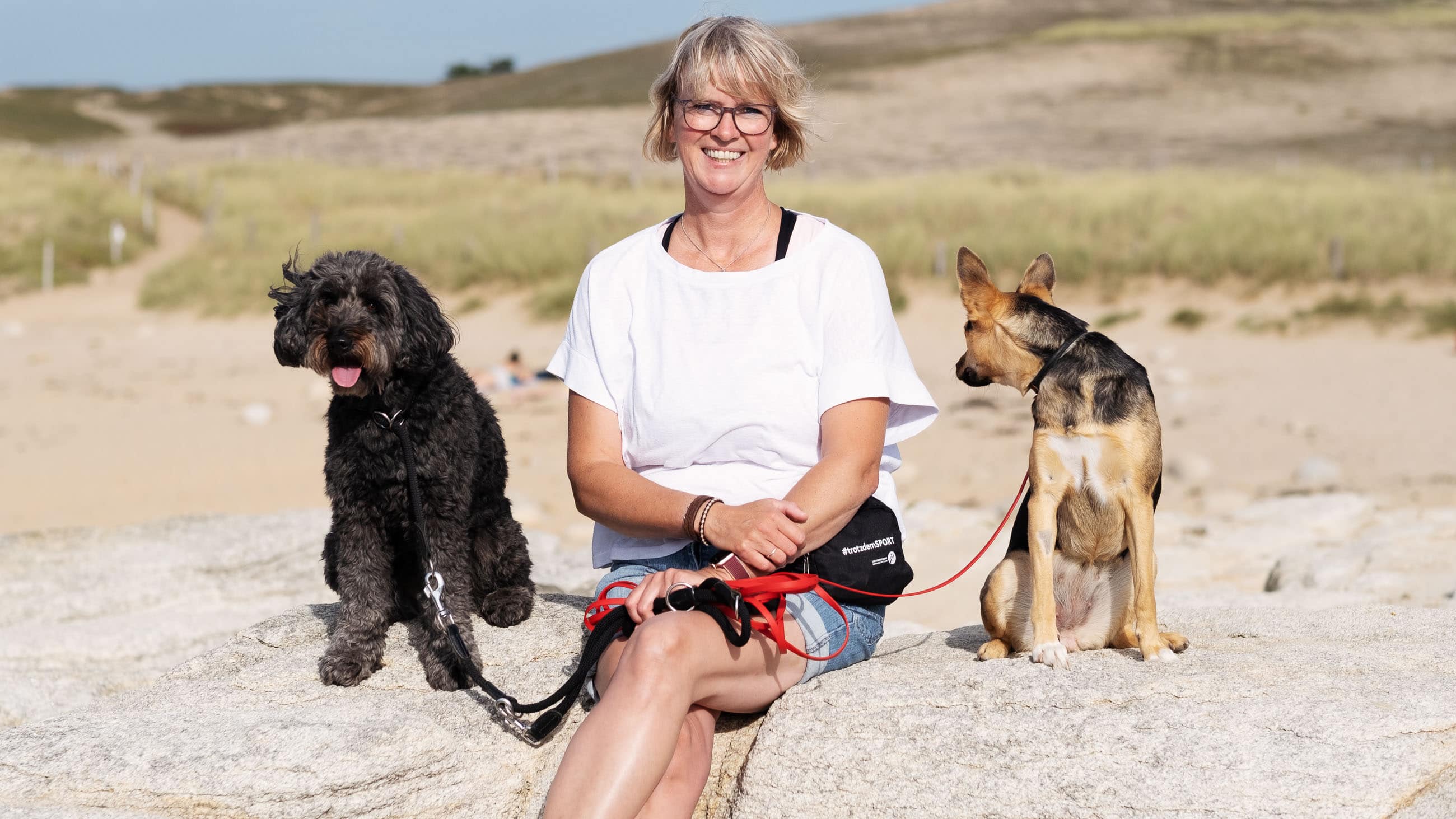 Elli Toffi Annette Bara