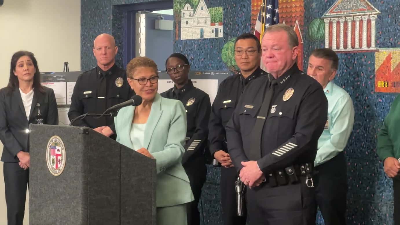Mayor Karen Bass and LAPD Chief Jim McDonnell announce 2024 LA crime trends, highlighting a decline in homicides and violent crime.