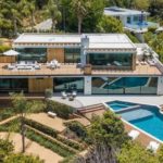 A resort in the garden