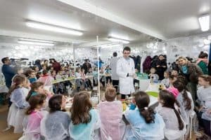 Laboratorul de Stiinte Bayer Laboratorul de Stiinte Bayer