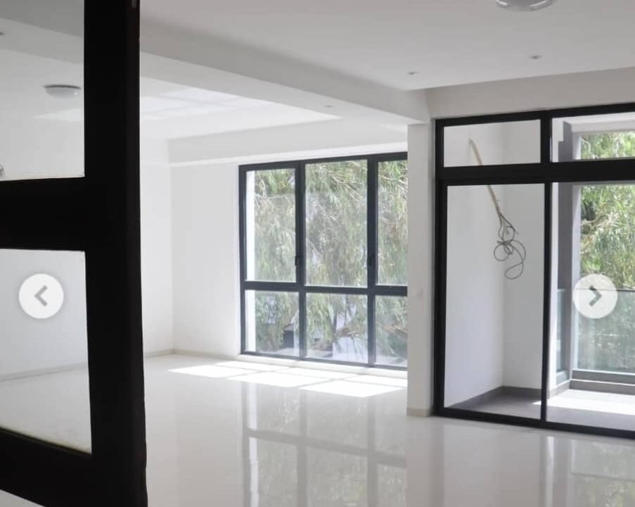 WhatsApp Image 2025-03-12 at 12.08.53 (1)