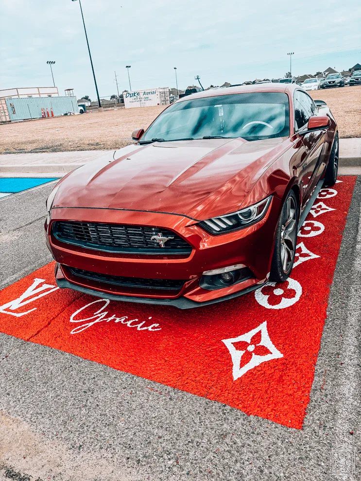 Learn how to paint a senior parking spot with creative design ideas, step-by-step tips, and supplies to make your space stand out this school year.