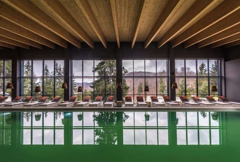 Baile Balvanyos piscina Grand Santerra Spa