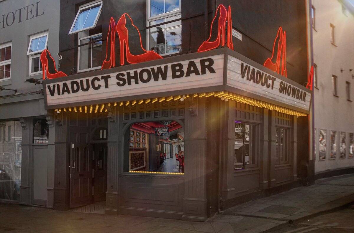 viaduct showbar leeds