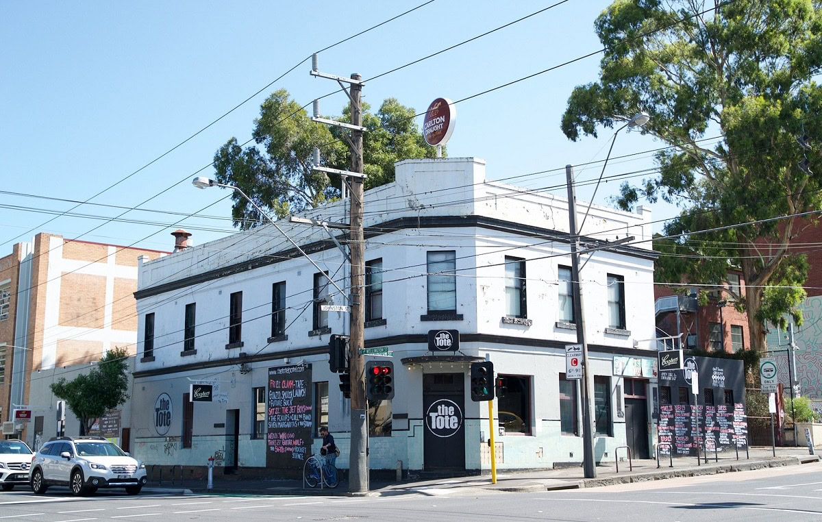 best pubs melbourne