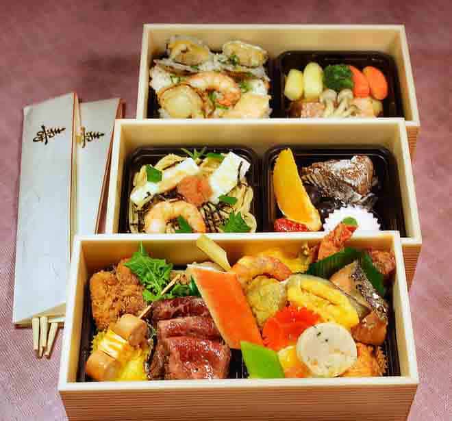 icatch_western-style-osechi_masanume_obento-madeyni_03