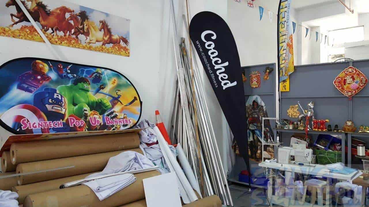 Medium size Teardrop banner 3.3m tall - Coached