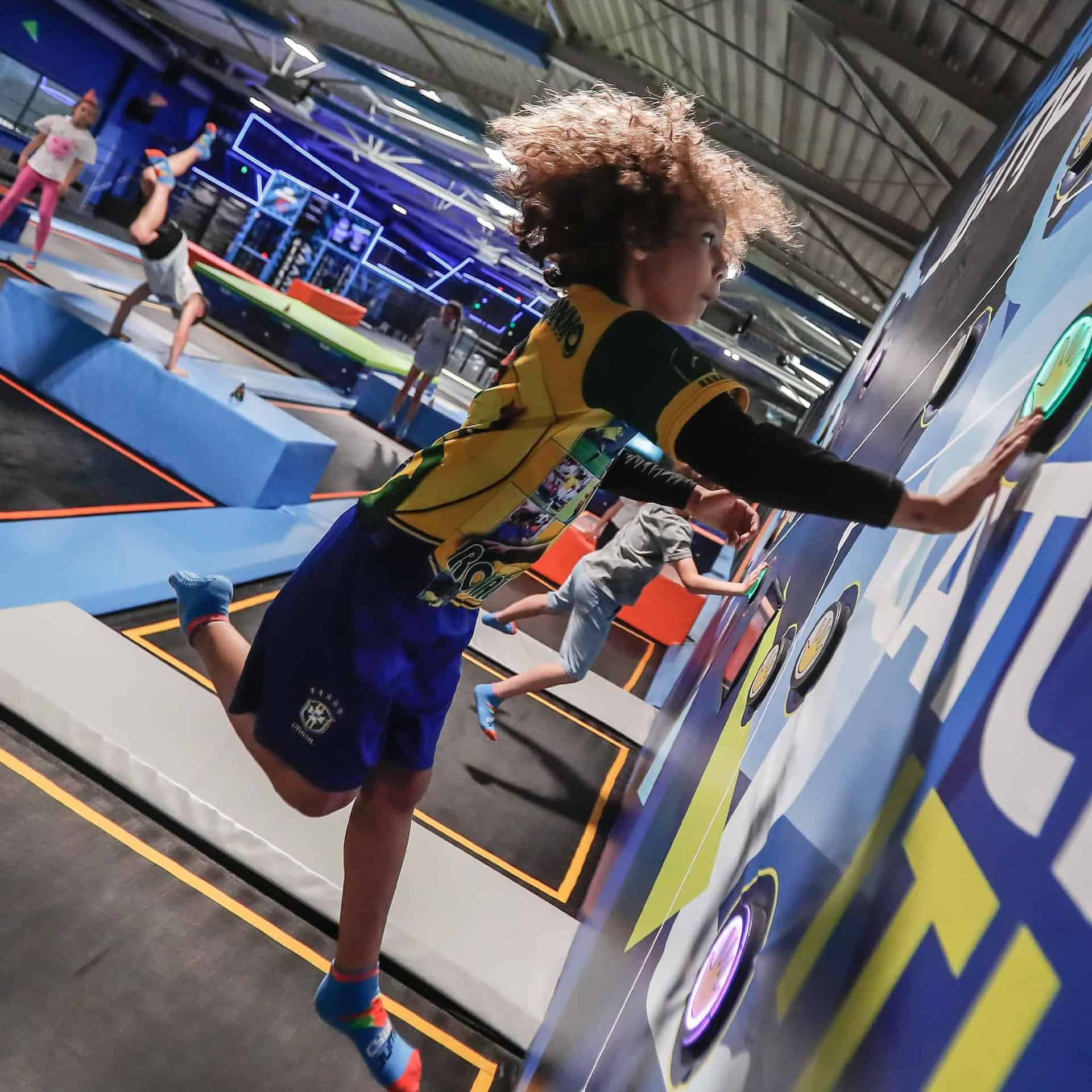 what to do with kids in bucharest trampoline park