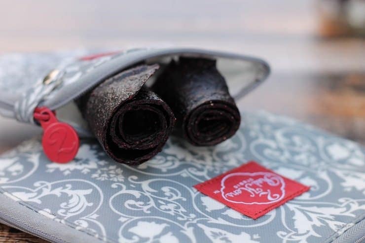 2 Red Hens reusable snack bag - one of the best options for kids' lunches 2 Red Hens reusable snack bag one of the best options for kids lunches