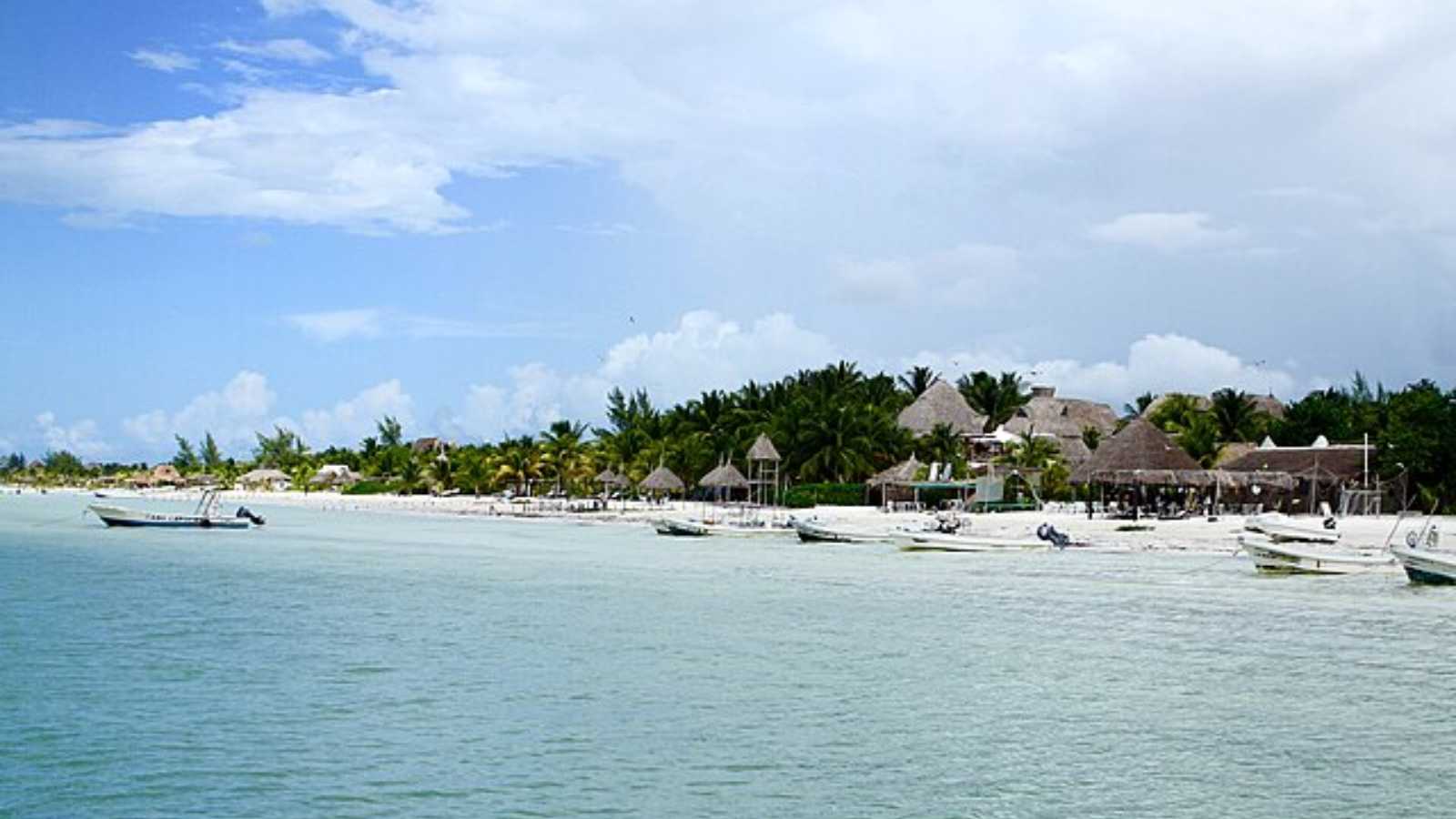 Most Stunning Mexican Islands on the Caribbean and Pacific Coasts