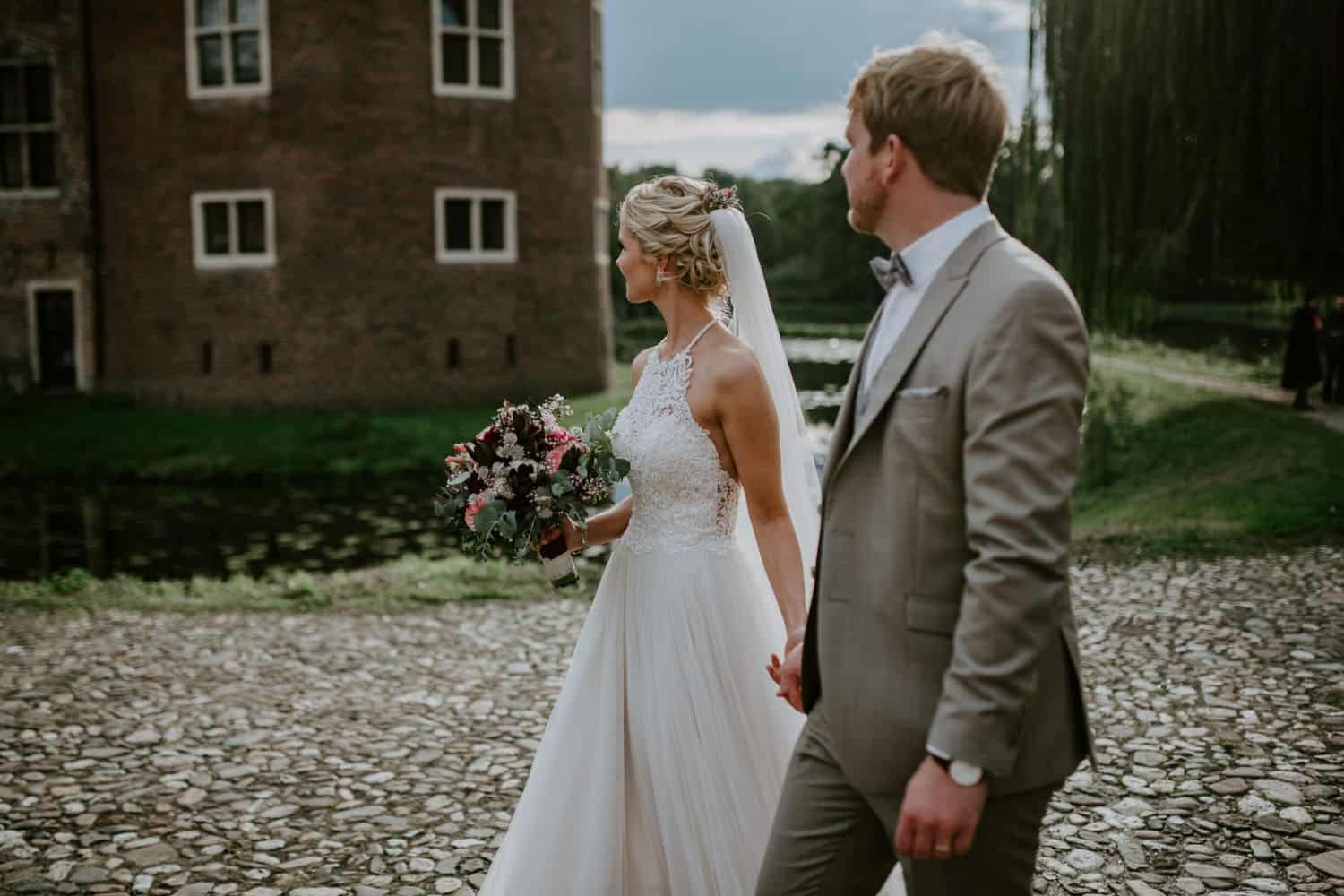 087 Hochzeitsfotograf Köln Hochzeit NRW Raesfeld Köln Schloss Raesfeld Boho Vintage Hippie Elopement Vera Prinz 087 Hochzeitsfotograf Köln Hochzeit NRW Raesfeld Köln Schloss Raesfeld Boho Vintage Hippie Elopement Vera Prinz