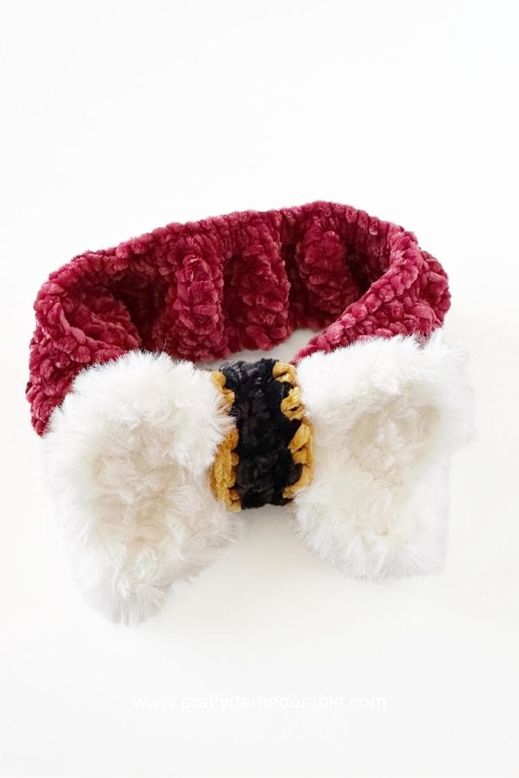 crochet santa heaband red with white fur bow - spa face wash headband
