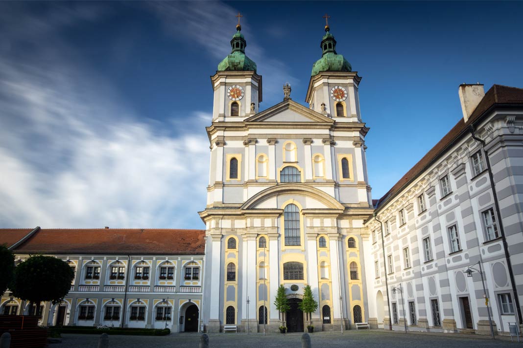 Das Kloster Waldsassen im Stiftland ist eine Sehenswürdigkeit