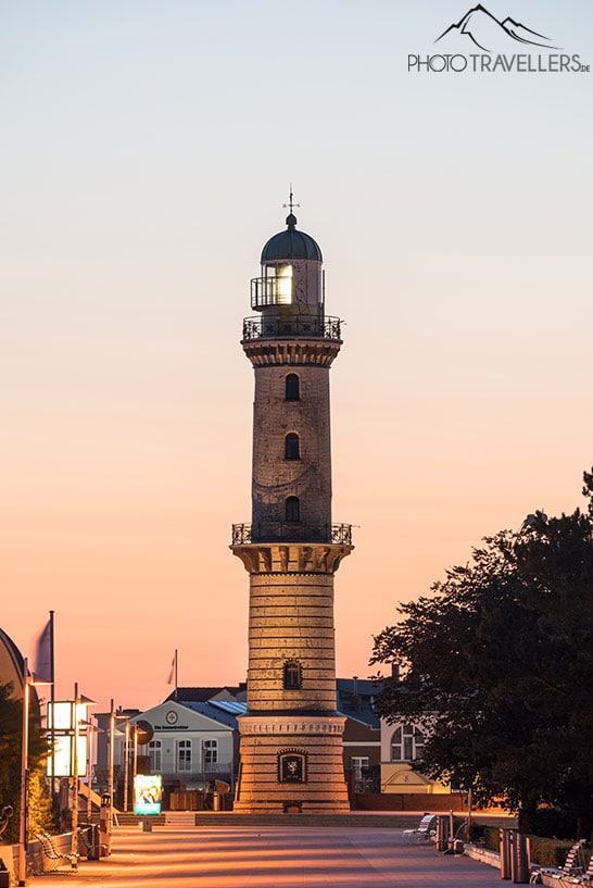 Der Leuchtturm in Warnemünde