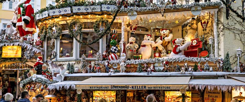 Der Weihnachtsmarkt in Baden-Baden, einer der schönsten Weihnachtsmärkte im Schwarzwald
