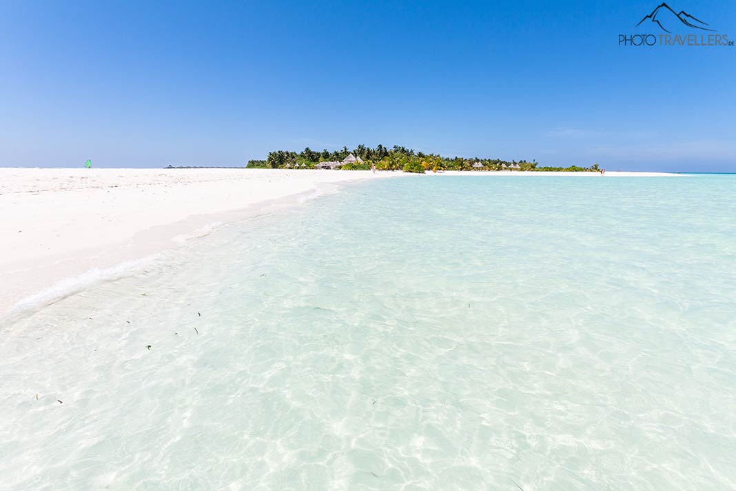 Ein Sandstrand auf den Malediven