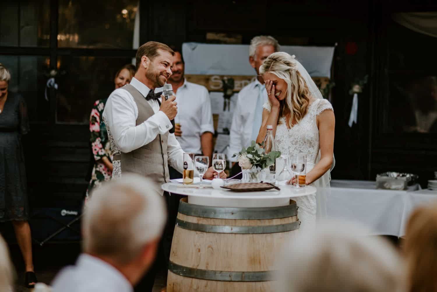084 Hochzeitsfotograf Köln Adenbachhütte Hochzeit Adenbachhütte Hochzeit NRW Martin Luther Kirche Neuenahr Köln Bad Neuenahr Boho Vintage Hippie Elopement Vera Prinz 084 Hochzeitsfotograf Köln Adenbachhütte Hochzeit Adenbachhütte Hochzeit NRW Martin Luther Kirche Neuenahr Köln Bad Neuenahr Boho Vintage Hippie Elopement Vera Prinz