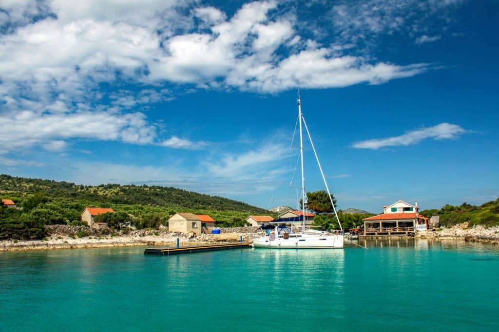 chorwacja jachtem