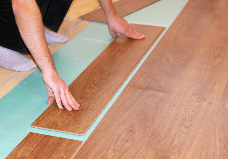 Laminat ist besonders verlege- und heimwerkerfreundlich