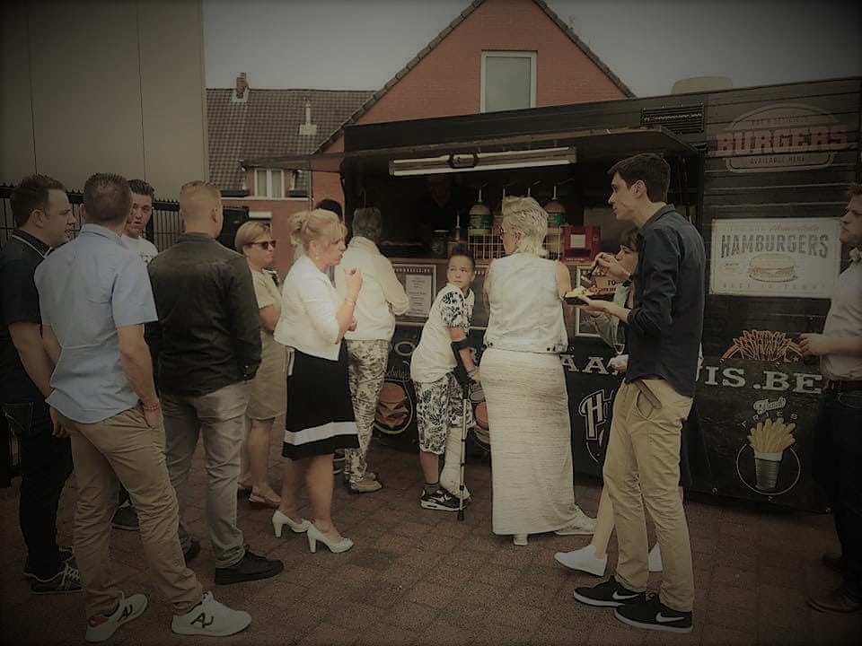 communiefeest met mobiele frituur communiefeest met mobiele frituur