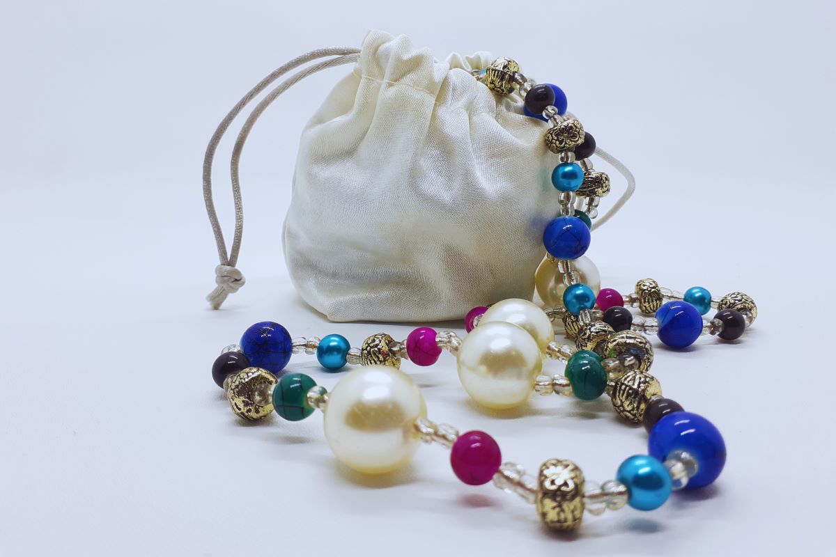 how to pack jewelry for travel