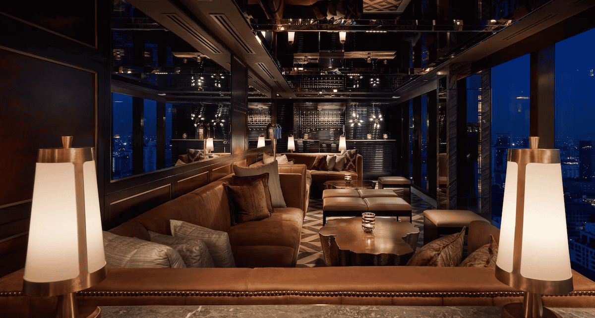 Hyatt Guest of Honor: Best Uses, Hidden Restrictions, and Who Should Receive It 1 bars/lounges - Park Hyatt Bangkok