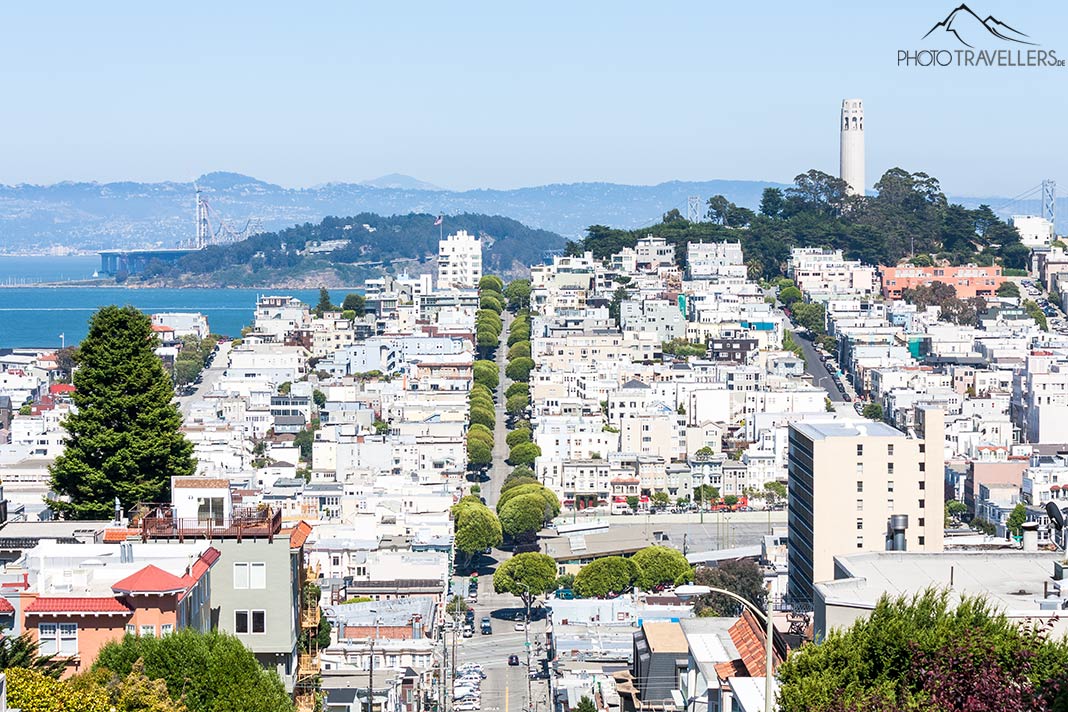 Blick auf den Telegraph Hill mit dem Coit Tower