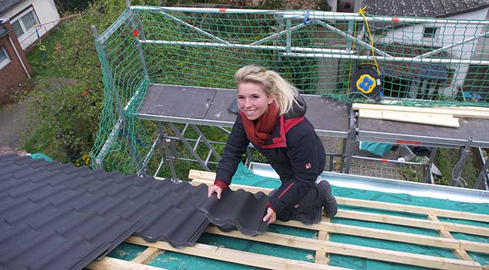 Bild von Chiara Burgdorf auf dem Steildach