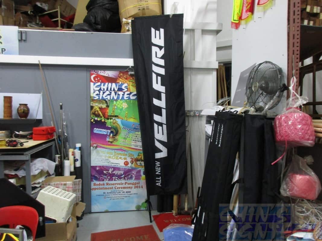 Rectangle flag for Vellfire Rectangle flag for Vellfire