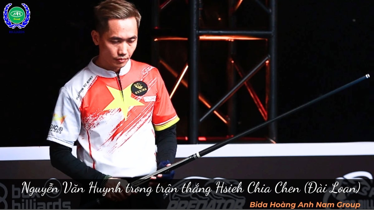 Nguyễn Văn Huynh trong trận thắng Hsieh Chia Chen (Đài Loan)