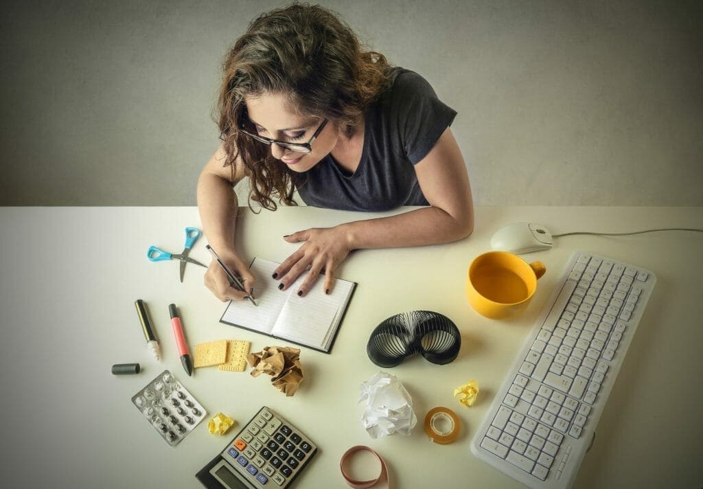 如何选择专业的论文代写公司? 2 如何选择专业的论文代写公司? 1