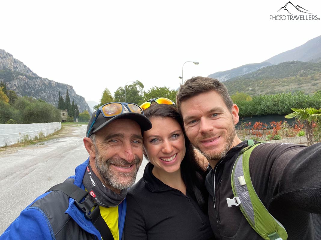 Der Bergführer Andrea mit Biggi Bauer und Florian Westermann