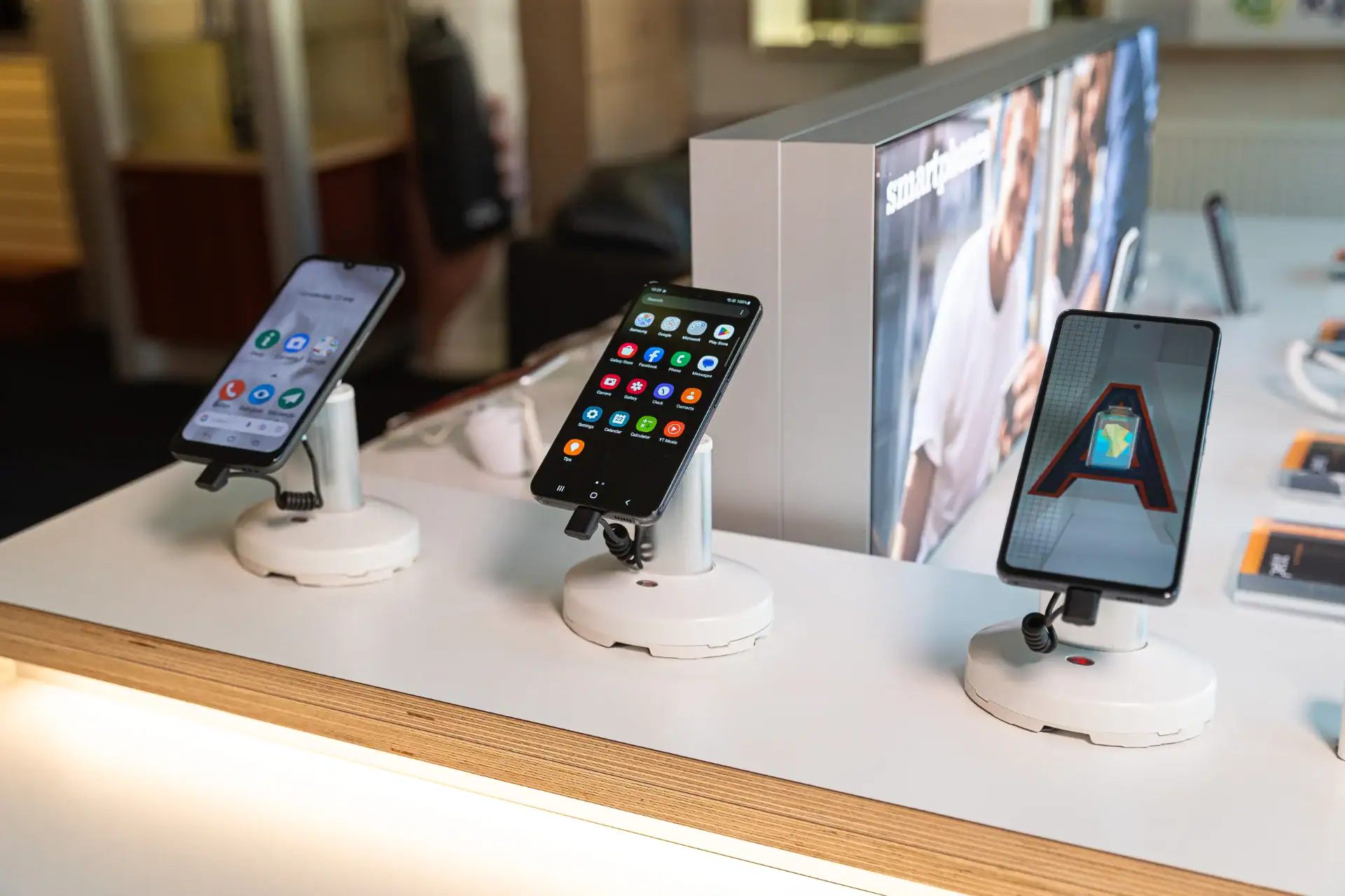 Petit Verbindt Innovatieve ICT Oplossingen Bereikbaarheid Connectiviteit Veiligheid Productiviteit Nuth (Limburg) 00069