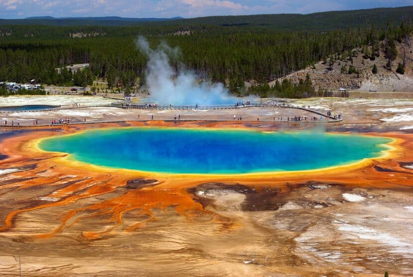 10 Best Places to Travel in Summer 2023 in the US 1 Place to Travel in Summer - Yellowstone National Park