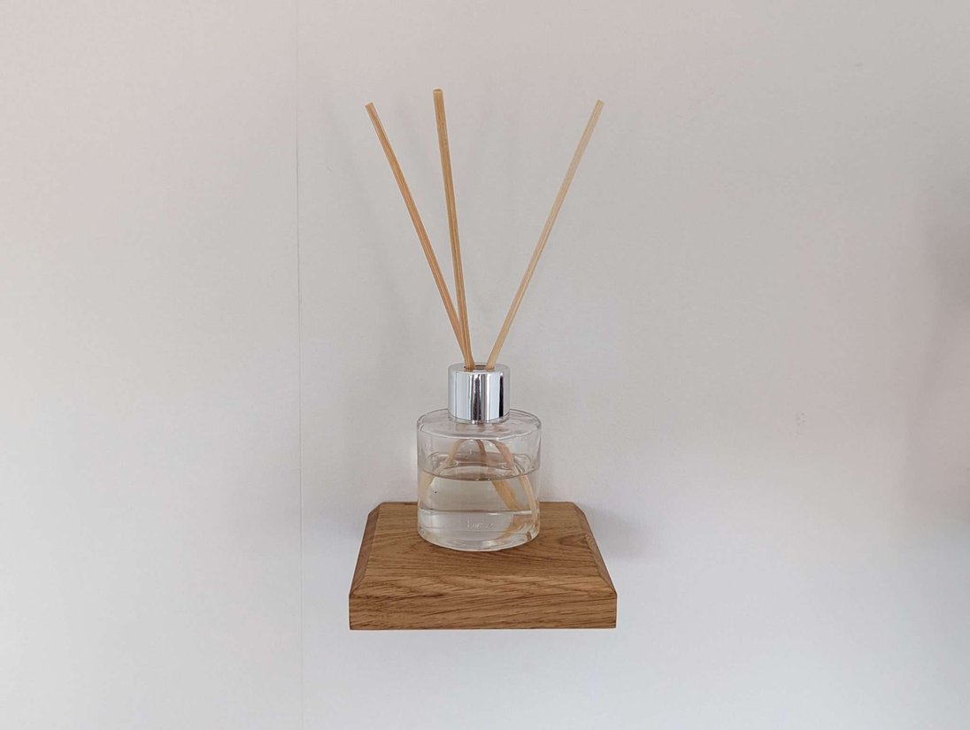 Small Floating Shelf - Solid Oak - Screw in Shelf