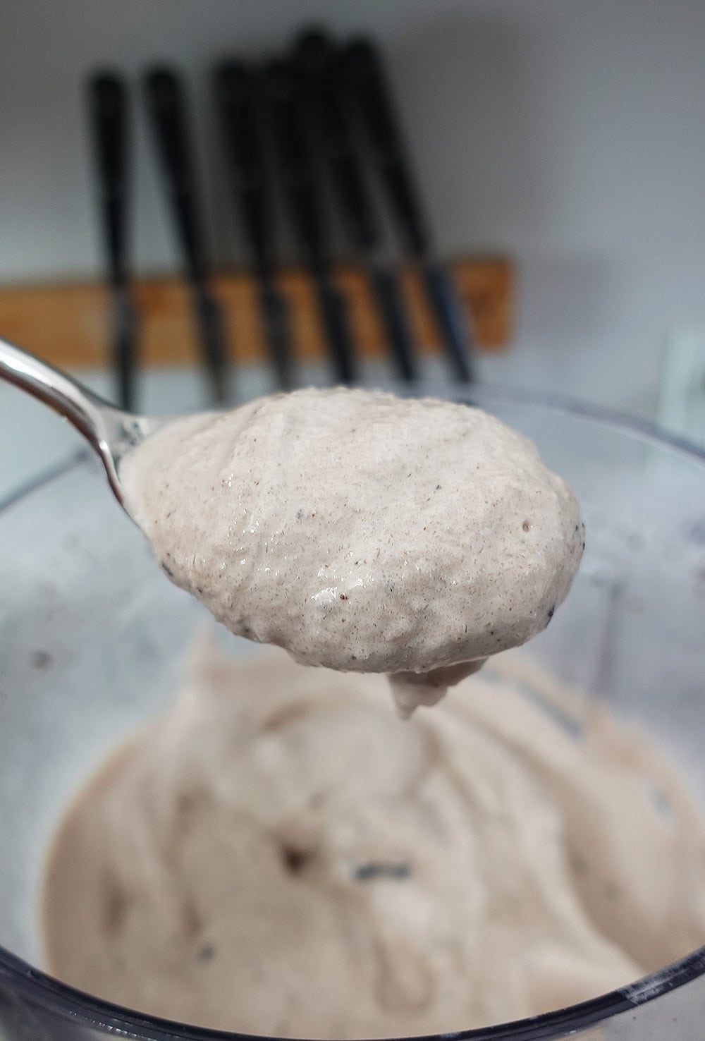 Thick oreo milkshake