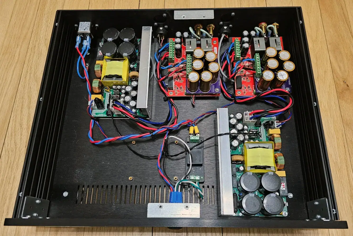 Orchard Audio SMPS1200A100.jpg 1 1024x684