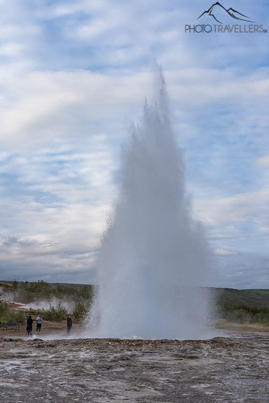 Der Geysir Strokkur in Island